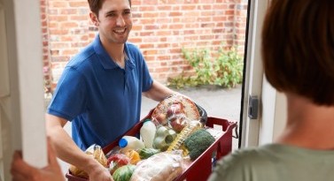 GLAD - Green Last Mile Delivery: a more sustainable way for food home delivery tailored to consumer needs